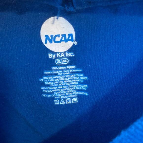 NCAA Blue Short Sleeve Tee with Broncos Design - Picture 2 of 9